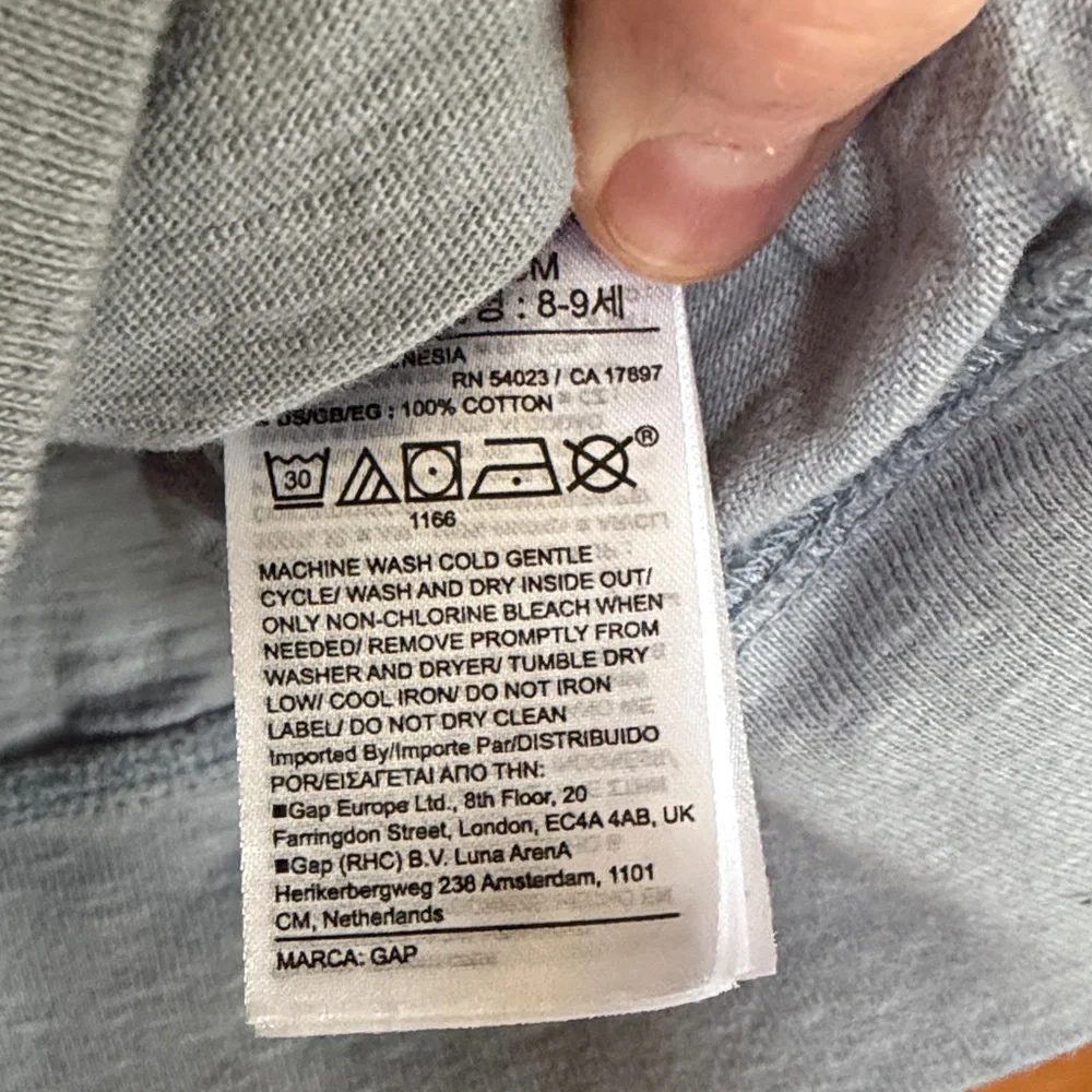 NWT Gap long sleeve tees, M